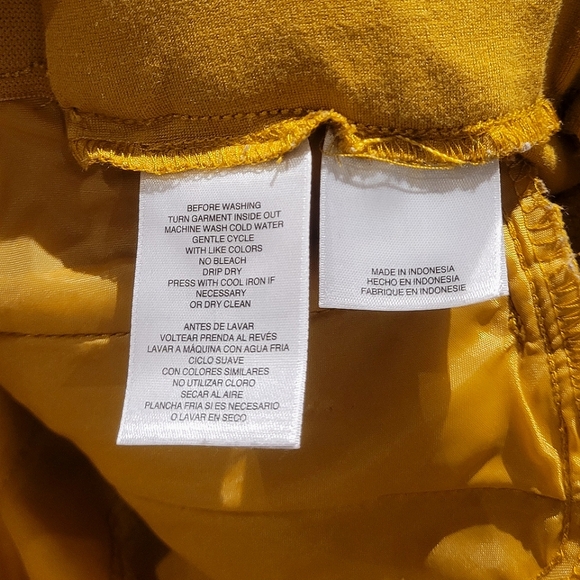 💛 4/$20 | Yellow Slacks - Picture 5 of 9